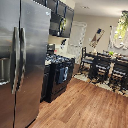 Laribond'S Place Houston Texas Extérieur photo